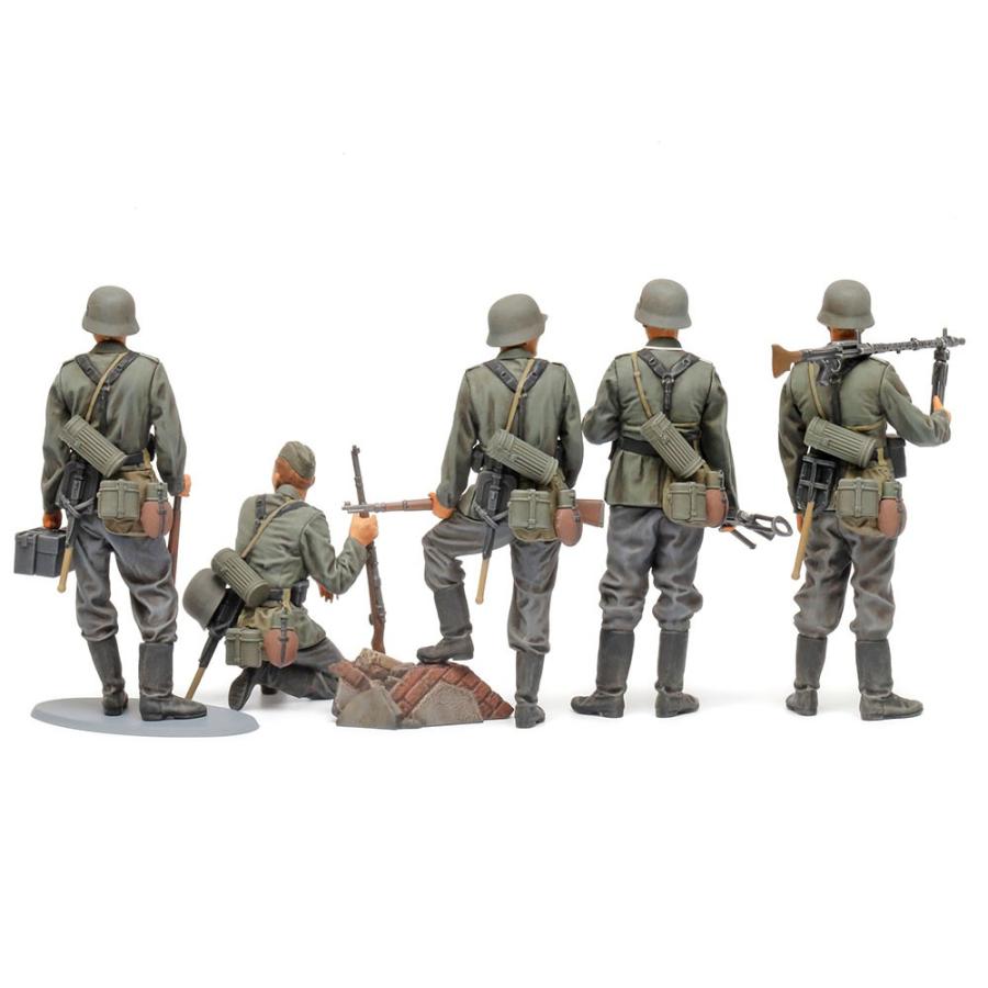 タミヤ（TAMIYA） (35371) 1/35 ドイツ歩兵セット (大戦中期) : タミヤ