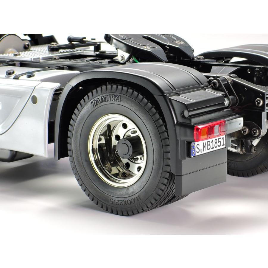 タミヤ (56557) TROP.57 ダブルタイヤ用ハブナット (黒・2個) | タミヤ | 01