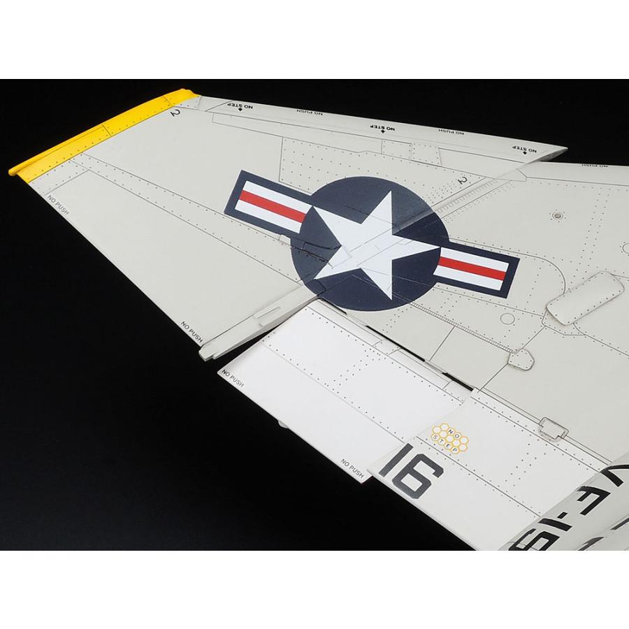 タミヤ（TAMIYA） タミヤ（60306）1/32 マクダネル・ダグラス F-4J