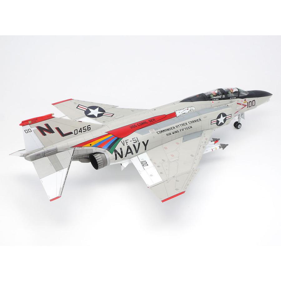 タミヤ (61121) 1/48 マクダネル・ダグラス F-4B ファントムII｜tamiya｜02