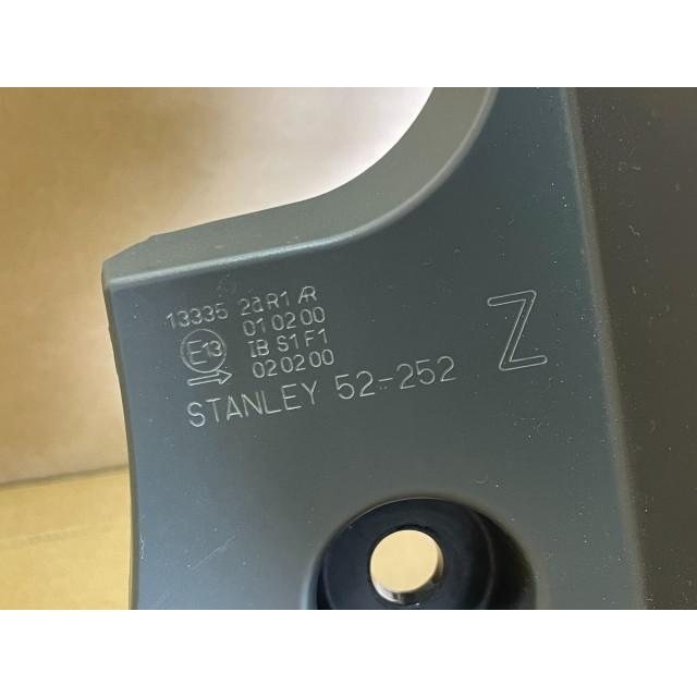 アクア NHP10 右テールランプ LED 81550-52A82の画像