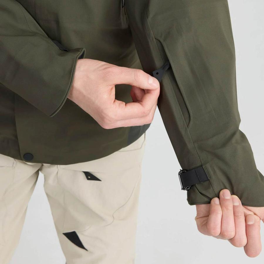 KLATTERMUSEN（クレッタルムーセン） スキーウェア アウター