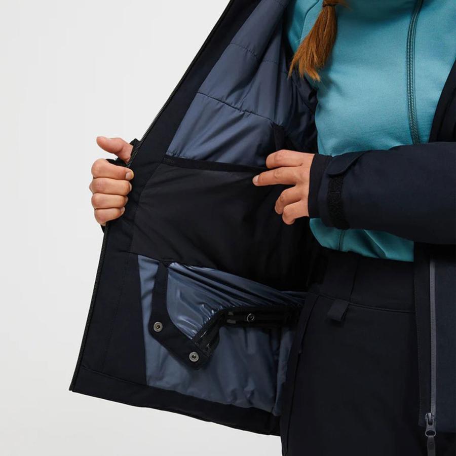 Peak Performance ピークパフォーマンス スキーウェア アウター