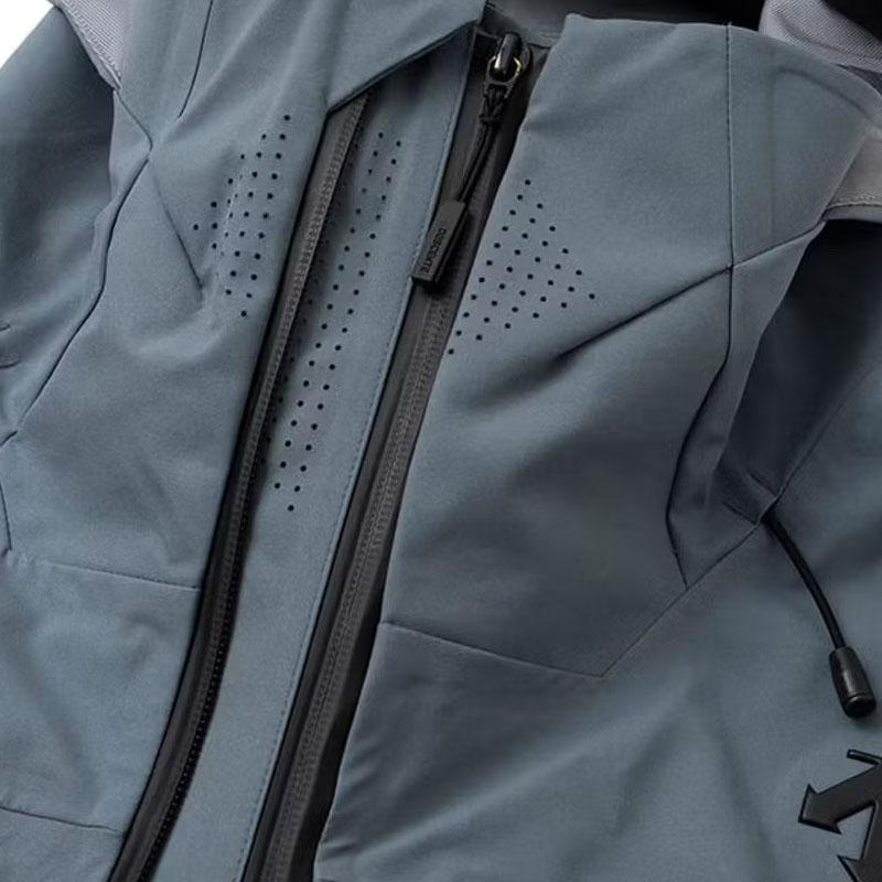 DESCENTE（デサント） 【2日間限定！全品P10倍！4日〜】スキーウェア