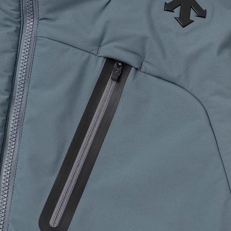 デサント スキーウェア メンズ　ジャケット　M デサント（DESCENTE）（メンズ、レディース）スキーウェア スーツ