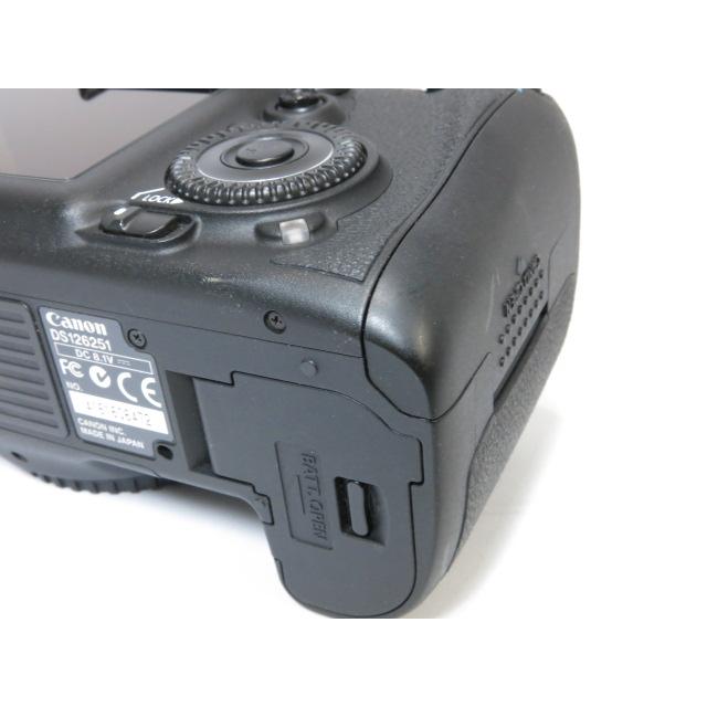 EOS 【 8600ショット以下 】Canon 7D ボディー キヤノン一眼レフカメラ