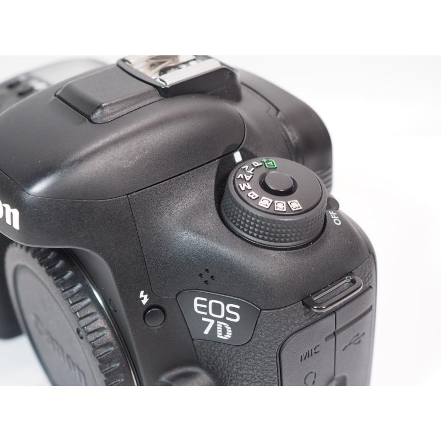 EOS 【 美品 】Canon 7D MarkII （ 2型 ）BG-E16 バッテリーグリップ付