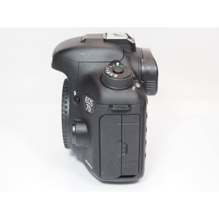 EOS 【 美品 】Canon 7D MarkII （ 2型 ）BG-E16 バッテリーグリップ付