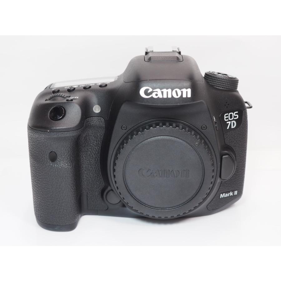 EOS 【 美品 】Canon 7D MarkII （ 2型 ）BG-E16 バッテリーグリップ付