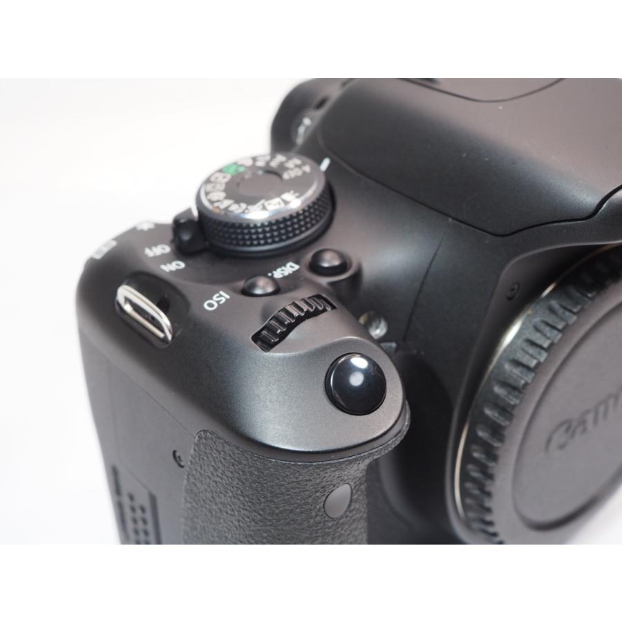 EOS 【 882ショットのみ 】Canon Kiss X5 ボディー チャージャーなし