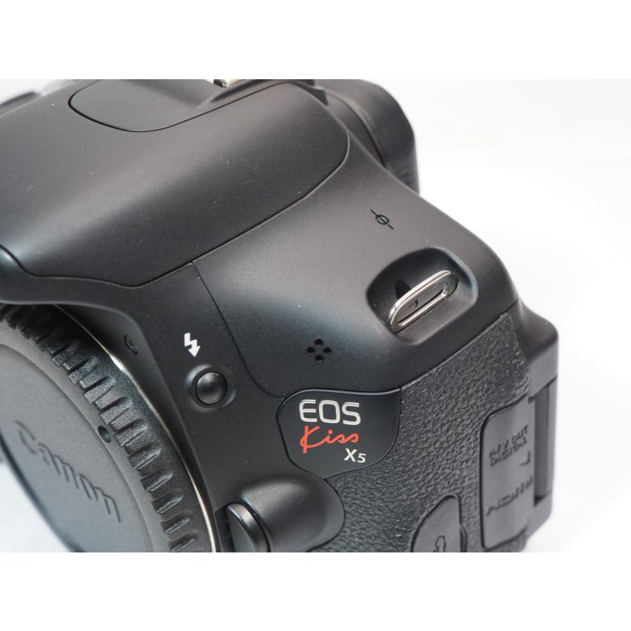 EOS 【 882ショットのみ 】Canon Kiss X5 ボディー チャージャーなし