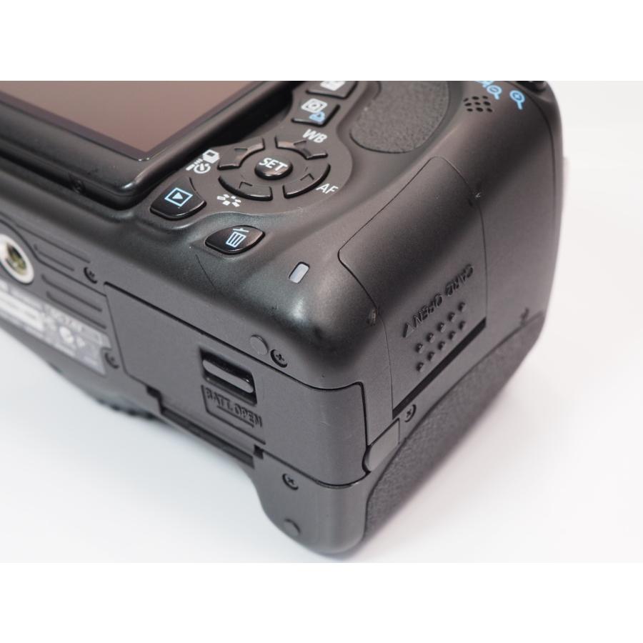 EOS 【 882ショットのみ 】Canon Kiss X5 ボディー チャージャーなし