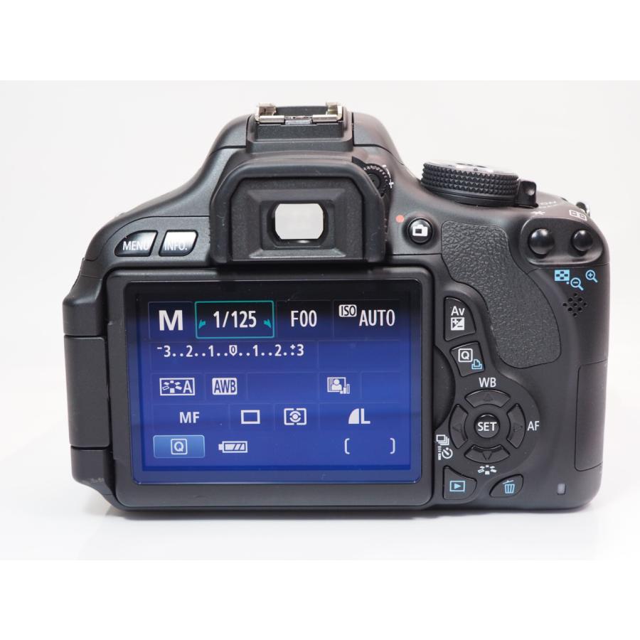 EOS 【 882ショットのみ 】Canon Kiss X5 ボディー チャージャーなし