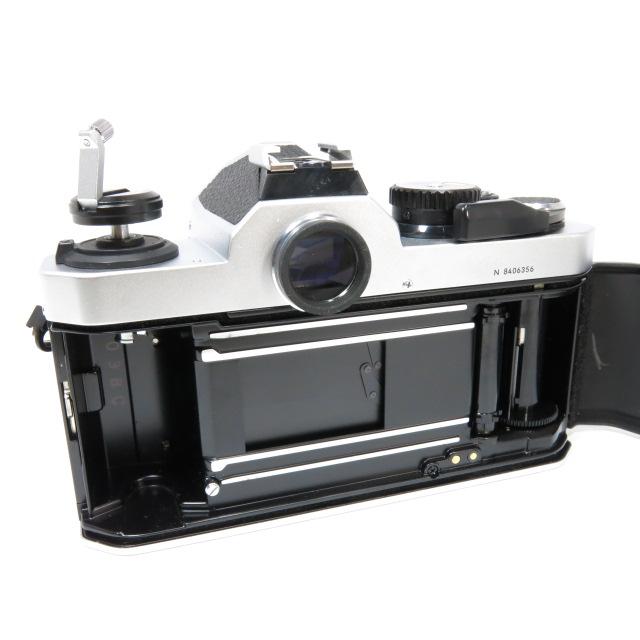 ニコン Nikon NEW FM2 シルバー ボディー フイルムカメラ[管