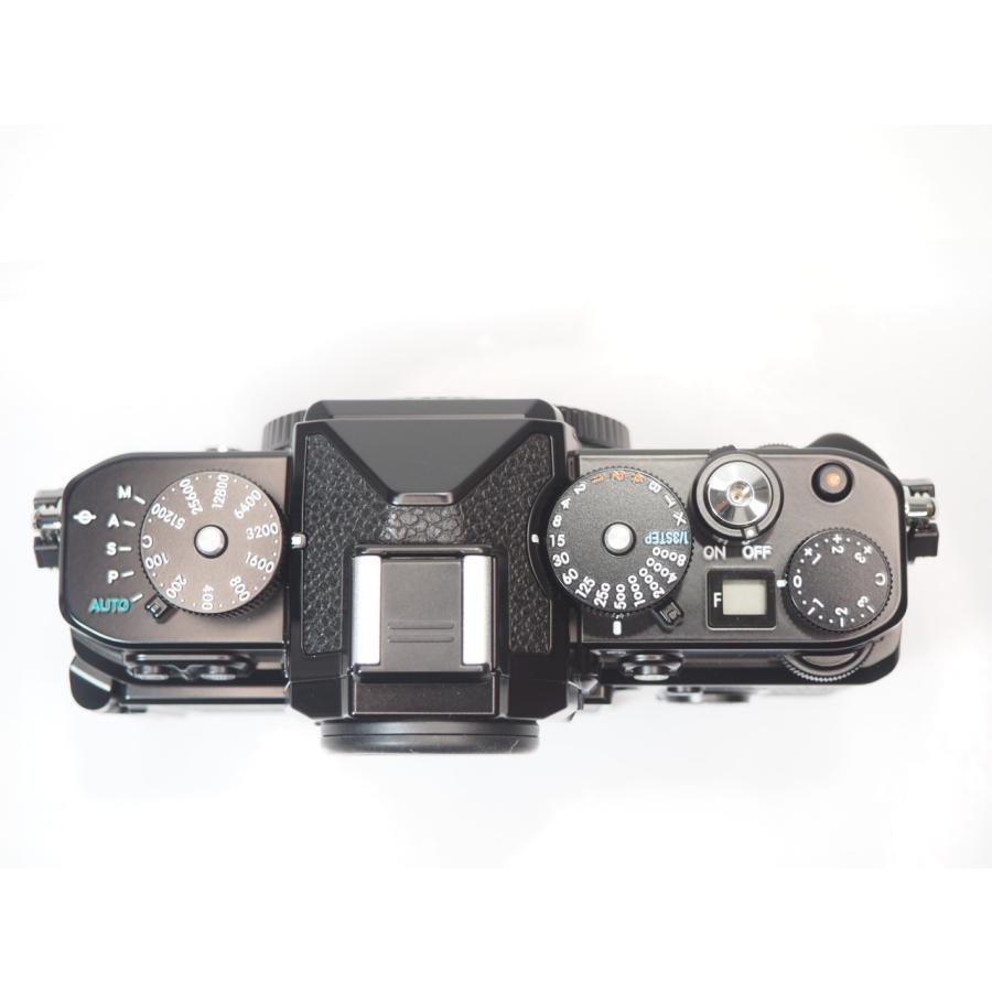 ニコン 【 美品 125ショットのみ 】Nikon Zf ブラック ボディー