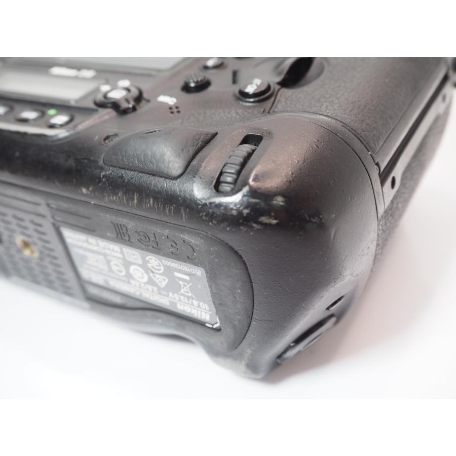 ほぼ未使用 Nikon D5 CF-Type・256GB CFカード付き ニコン（Nikon） Nikon D5 CF-Type 良品 動作確認済み 1ヶ月保証付 高