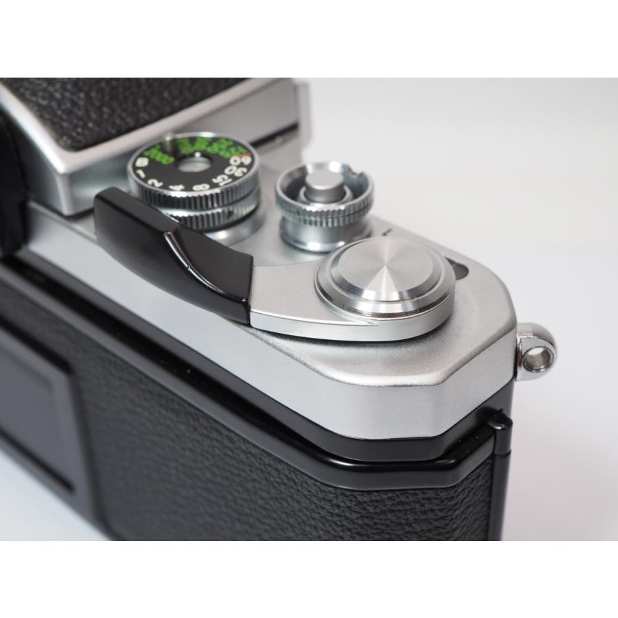 Nikon F2 アイレベル シルバー ボディー フイルムカメラ [管NI8750の画像