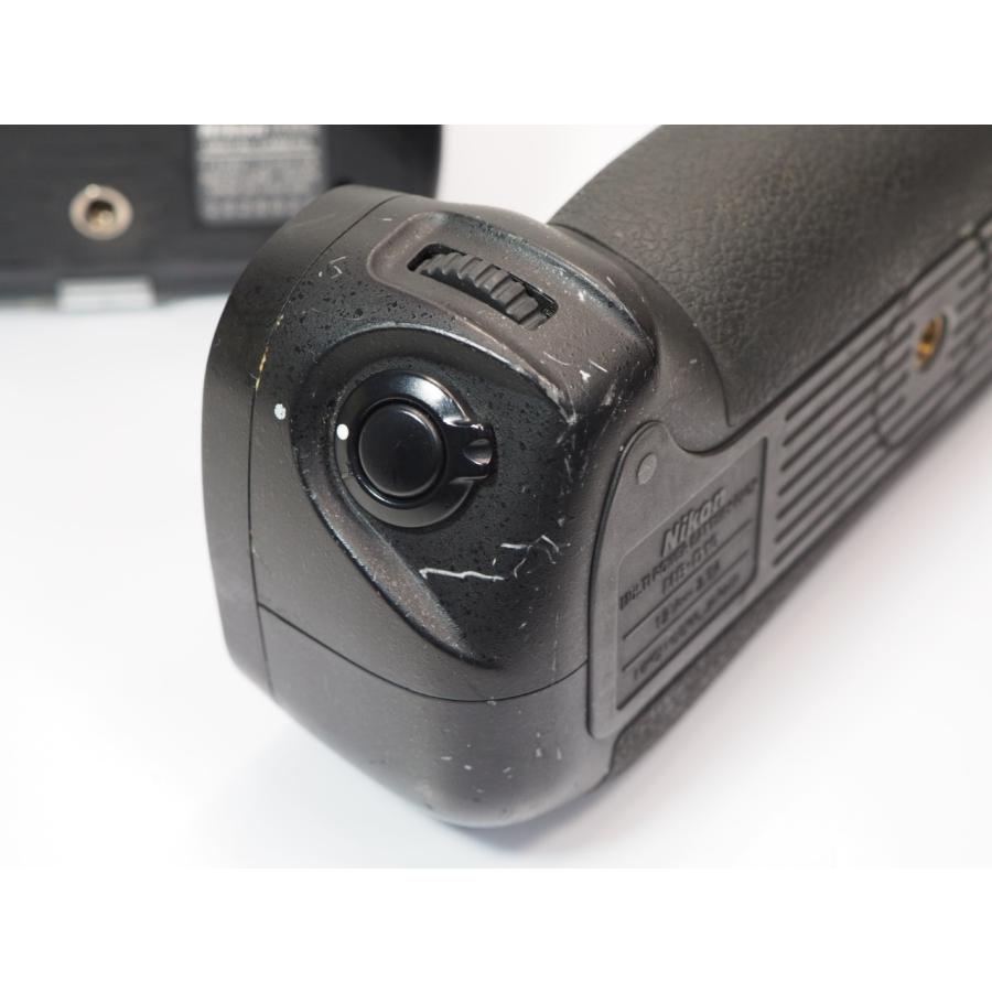 ニコン（Nikon） Nikon D300S ボディー MB-D10 バッテリーグリップ付き