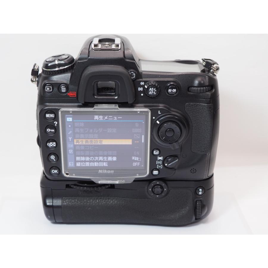 ニコン（Nikon） Nikon D300S ボディー MB-D10 バッテリーグリップ付き 