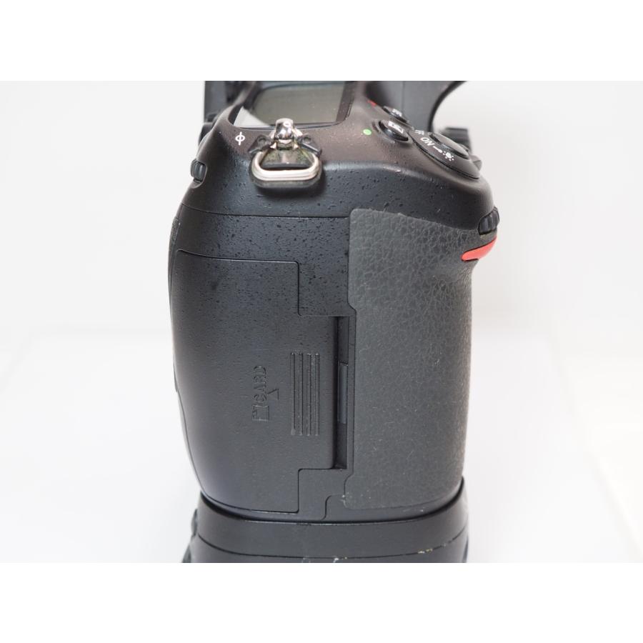 ニコン（Nikon） Nikon D300S ボディー MB-D10 バッテリーグリップ付き