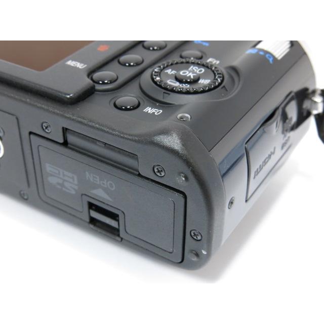 OLYMPUS ミラーレス一眼 PEN E-P2 ボディのみ Amazon | OLYMPUS ミラーレス一眼 PEN E-P2 ボディ ブラック E