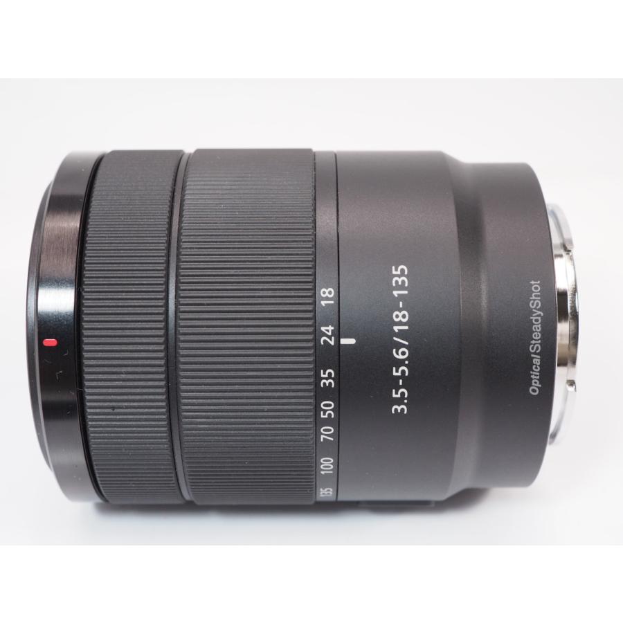 【 美品 】SONY E 18-135mm F3.5-5.6 OSS SEL18135 レンズ ALC-SH153 純正フード 元箱付 ソニー［管SO8109