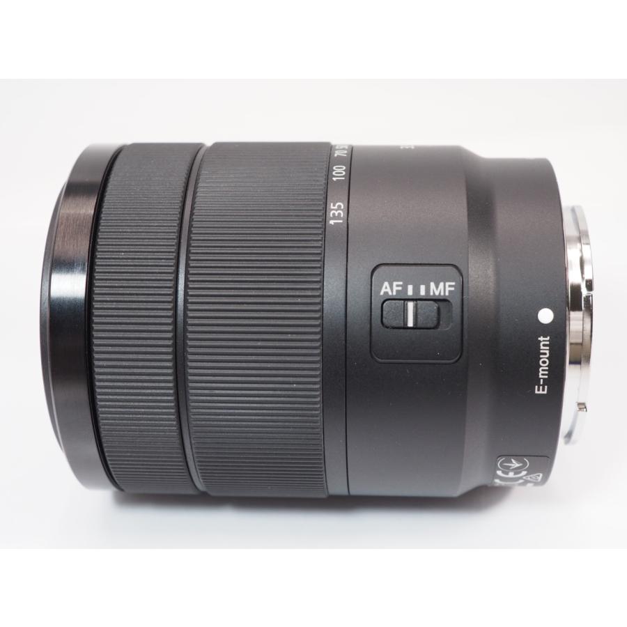 【 美品 】SONY E 18-135mm F3.5-5.6 OSS SEL18135 レンズ ALC-SH153 純正フード 元箱付 ソニー［管SO8109