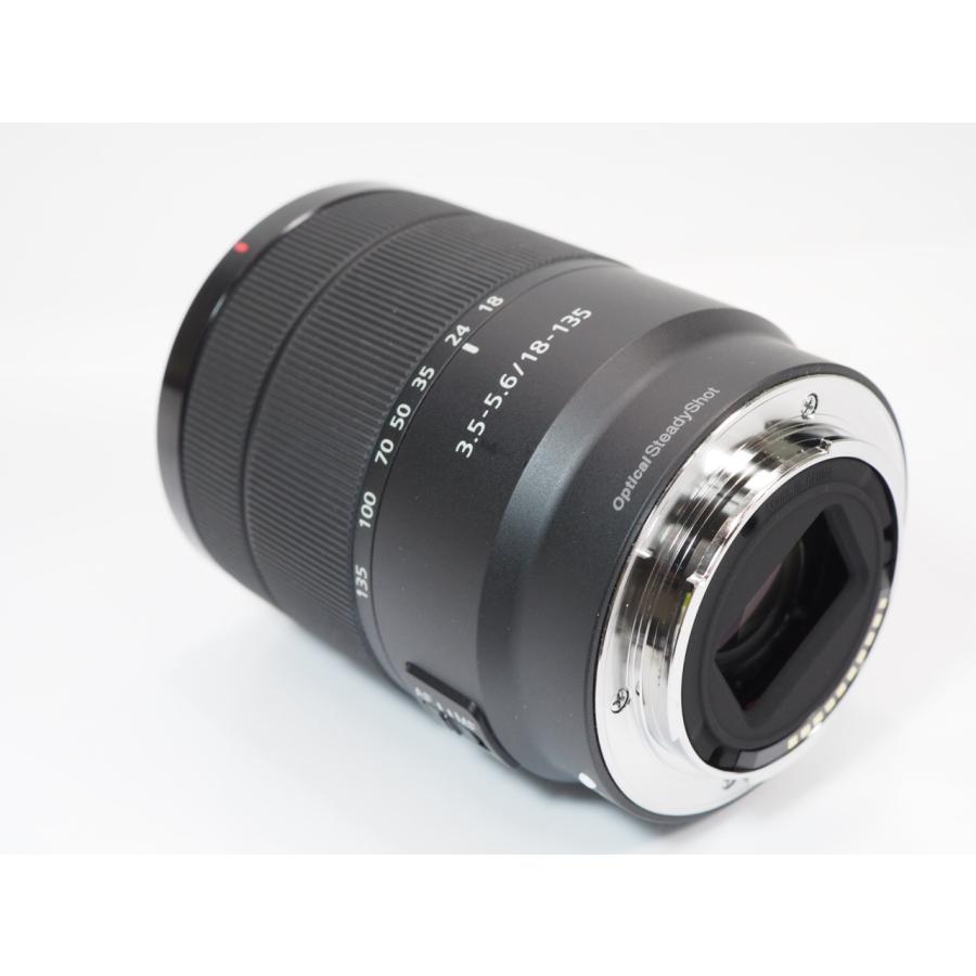【 美品 】SONY E 18-135mm F3.5-5.6 OSS SEL18135 レンズ ALC-SH153 純正フード 元箱付 ソニー［管SO8109