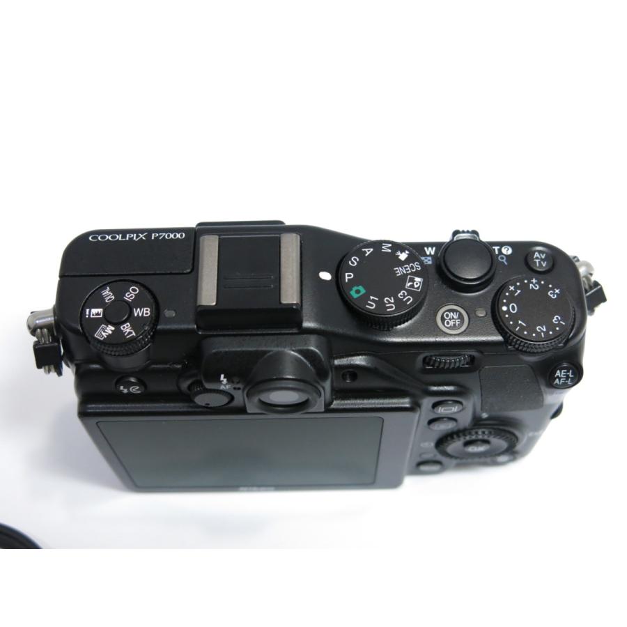 ジャンク品】NIKON COOLPIX P7000
