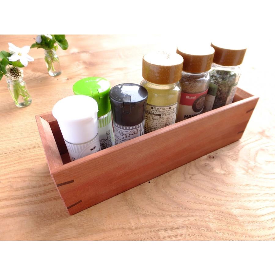 桜色が美しいモッコクの小箱 (高級木製小箱、日本製） : 谷山