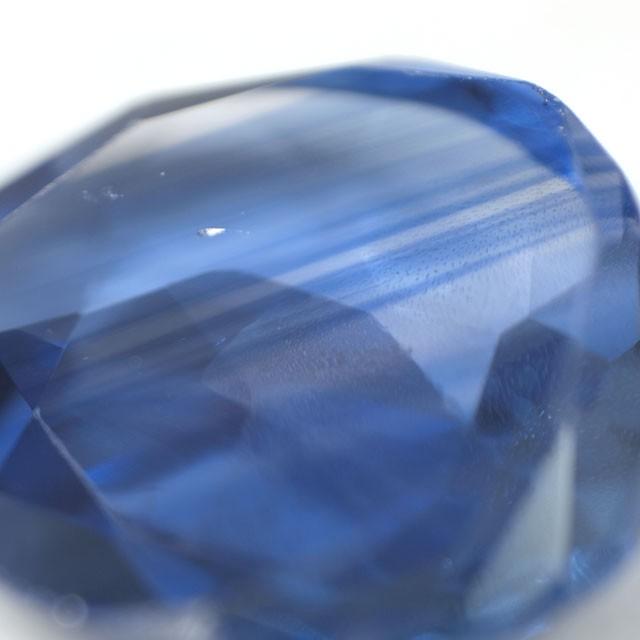 フィンガープリント インクルージョン内包サファイヤ ブルーサファイア ルース 1.472ct 非加熱 日本宝石科学協会鑑別書付の画像