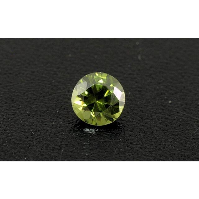 デマントイドガーネット ルース 0.634ct 宝石ソーティング付