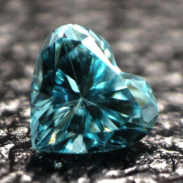 ブルーダイヤモンド ルース トリートメント 0.039ct アイスブルー系 SI
