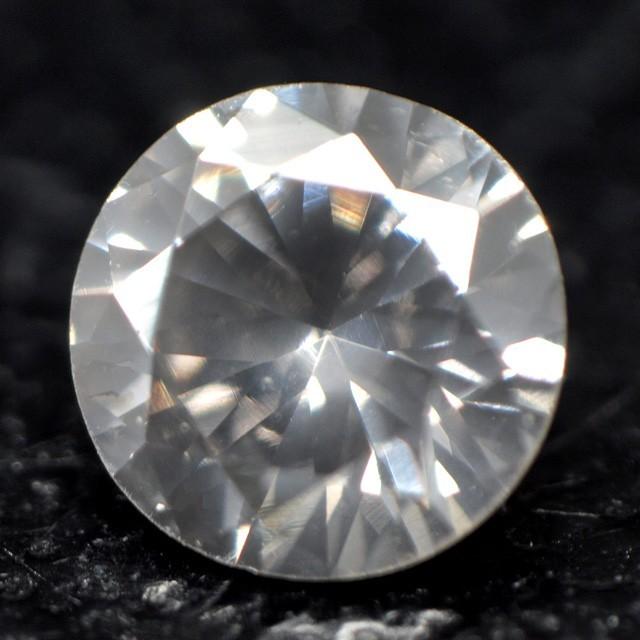 天然グレーダイヤモンド ルース 0 094ct Si 2 中央宝石研究所ソーティング袋付 Y タノーダイヤモンド ヤフー店 通販 Yahoo ショッピング