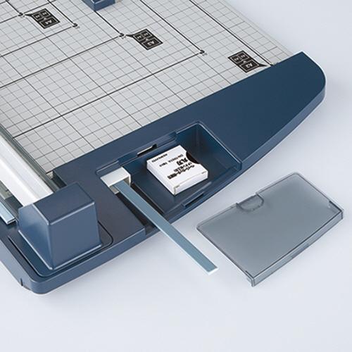 コクヨ　ペーパーカッター　ロータリー式　チタン加工刃　６０枚切　Ａ４　ＤＮ−ＴＲ６０３　１台_1