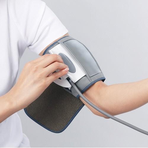 TANITA（タニタ） 上腕式血圧計 ホワイト BP−223−WH 1台（お