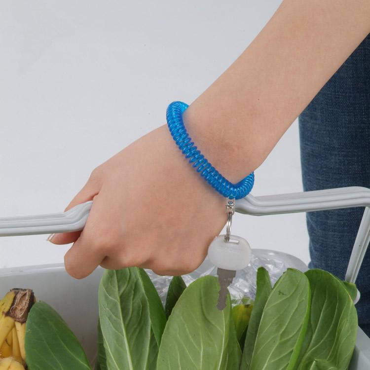 ［ゆうパケット］ブレスレットキーホルダー　KW-84　 ロッカーの鍵（ロッカーキー）を手首や腕につけてなくさない伸びるキーホルダー |  | 02