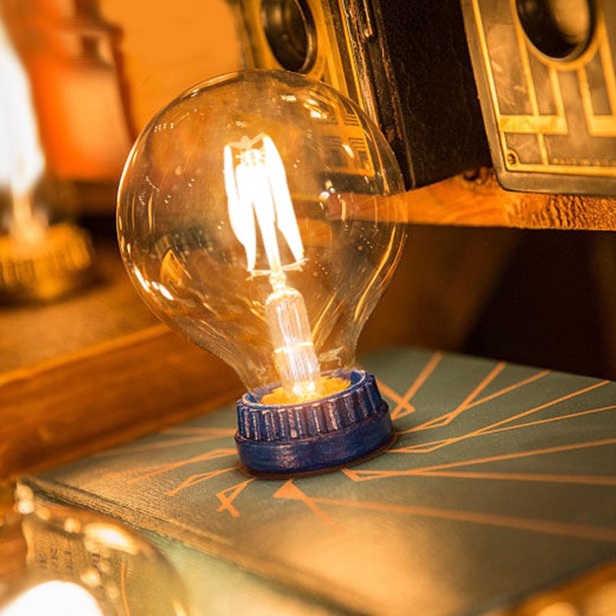 シャンデリア　電気　電球　インテリア　電灯　ライト　オシャレ LEDフィラメント電球 40W形 ボール型 クリアタイプ ガラス E26 電球色