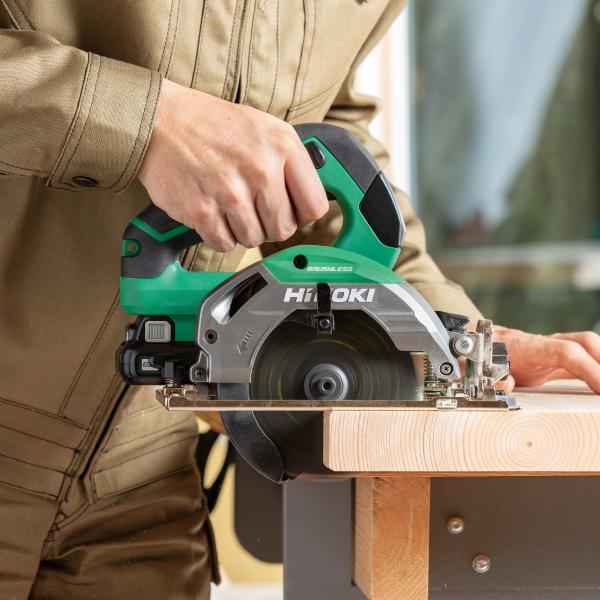 HiKOKI C1205DA NN 10.8V 充電式 丸のこ 125mm アグレッシブ