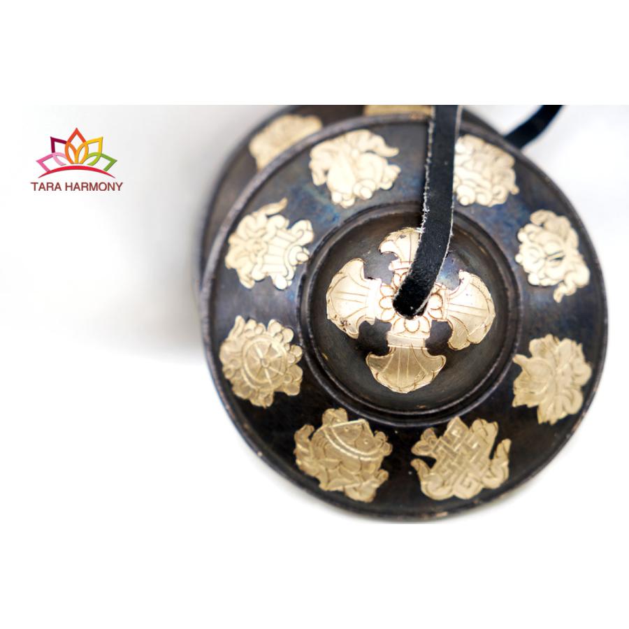 高級ティンシャ【彫金・八吉祥文様】（美音）　[TS241160-07D]　#チベタンベル　#ヨガ　#浄化　#ヒーリング 【Hollowed】