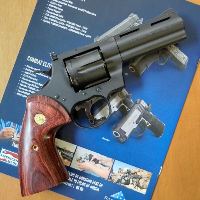 アルタモント タナカ用 COLT パイソン 木製グリップ ターゲット アルタモント タナカ用 COLT パイソン 木製グリップ ターゲット