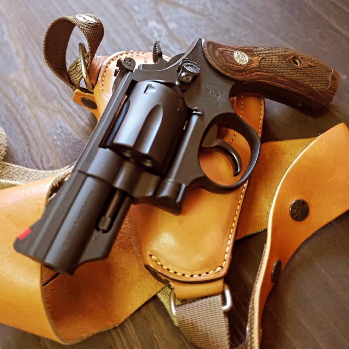 ☆アルタモント S&W Kフレーム ラウンドバット用 木製グリップ