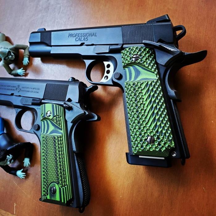 マルイ M1911A1 ダメージ塗装　マガジン3本、木製グリップ、デトニクス付き マルイ M1911A1 ダメージ塗装 マガジン3本、木製グリップ