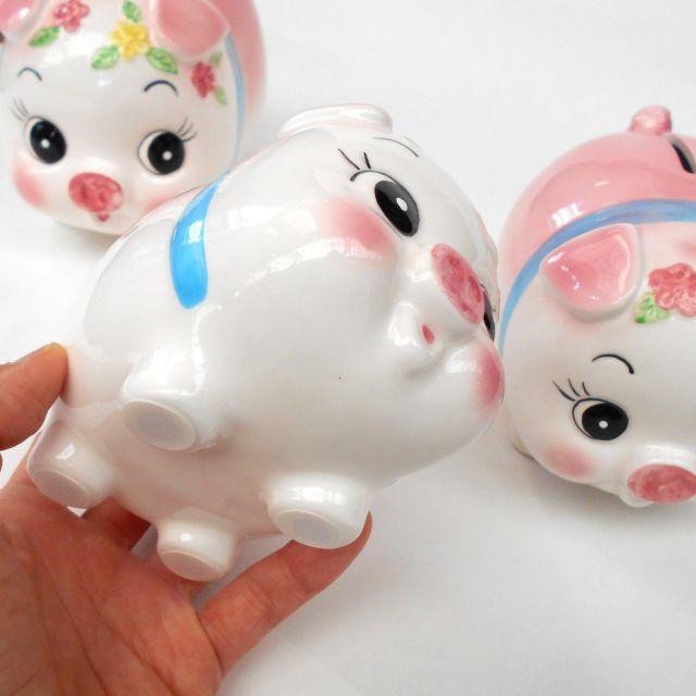 貯金箱 豚の貯金箱（陶器製） 中サイズ : 駄菓子とおもちゃの太郎と