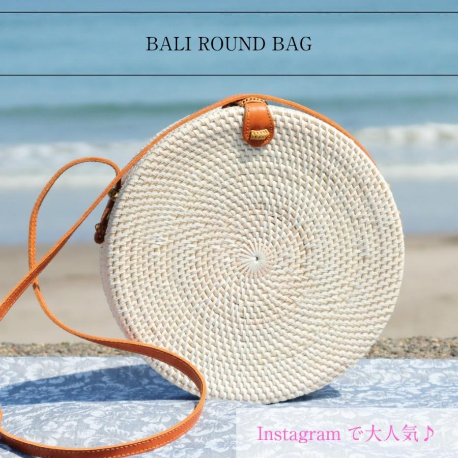 ドイリー1283❤️クラシック調 華麗なツル薔薇のドイリー✨大判52×38cm