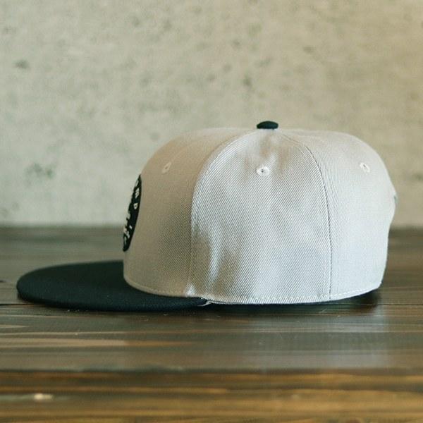 EzocamP kids スナップバックキャップ アウトドア 北海道発 店舗