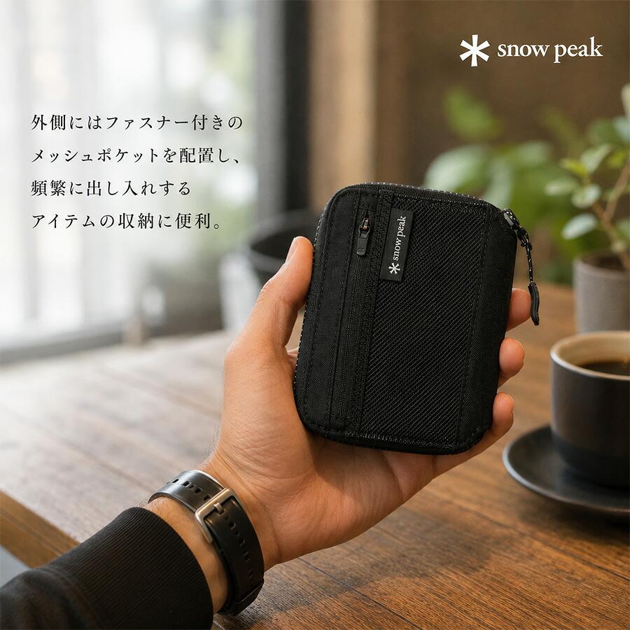 peak　ウォレット ほぼ未使用品 snow peak（スノーピーク） snowpeak Everyday Use Multi Wallet 折り