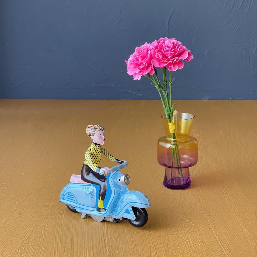 ブリキバイク ブリキ バイク スクーター ガール おもちゃ インド