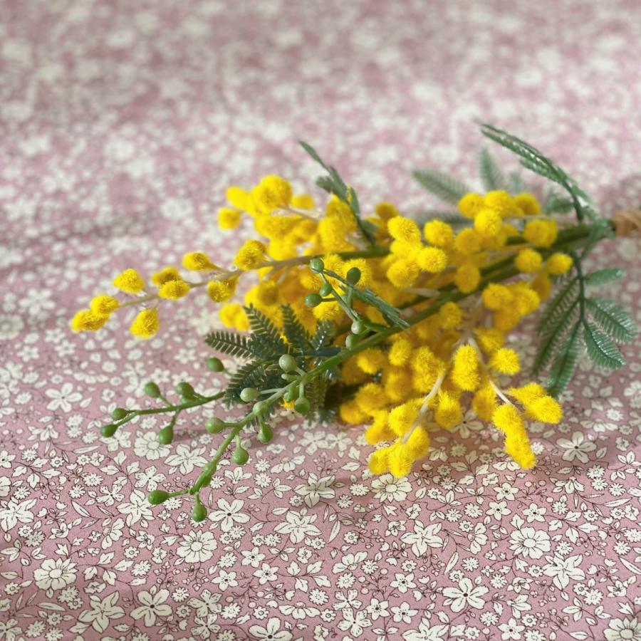 1.ミモザ切花100サイズ 2024年のミモザ花材販売開始！】90サイズの段ボールいっぱい