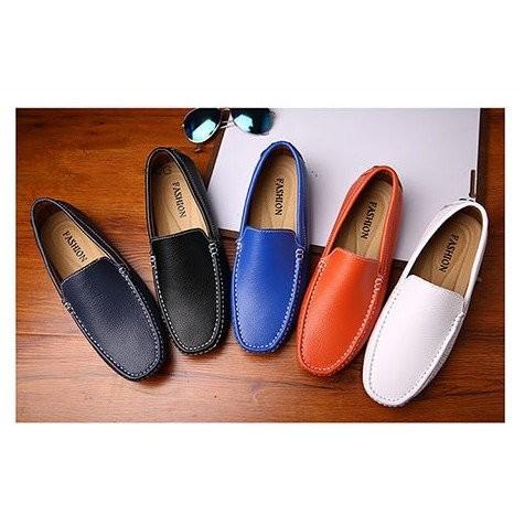 大人気 ローファー メンズ スリッポン ビジネスシューズ ドライビングシューズ本革 紳士靴 ローカット カジュアルシューズ モカシン 本革 通気 人気 激安